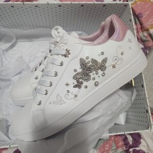 Glinda Aldo Sneakers (Size 10)